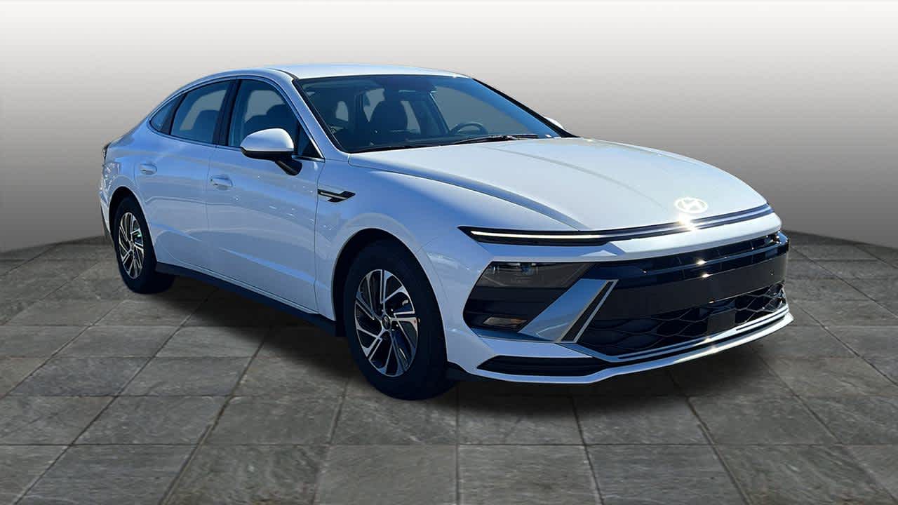 Thumbnail: 2026 Hyundai Sonata - 3