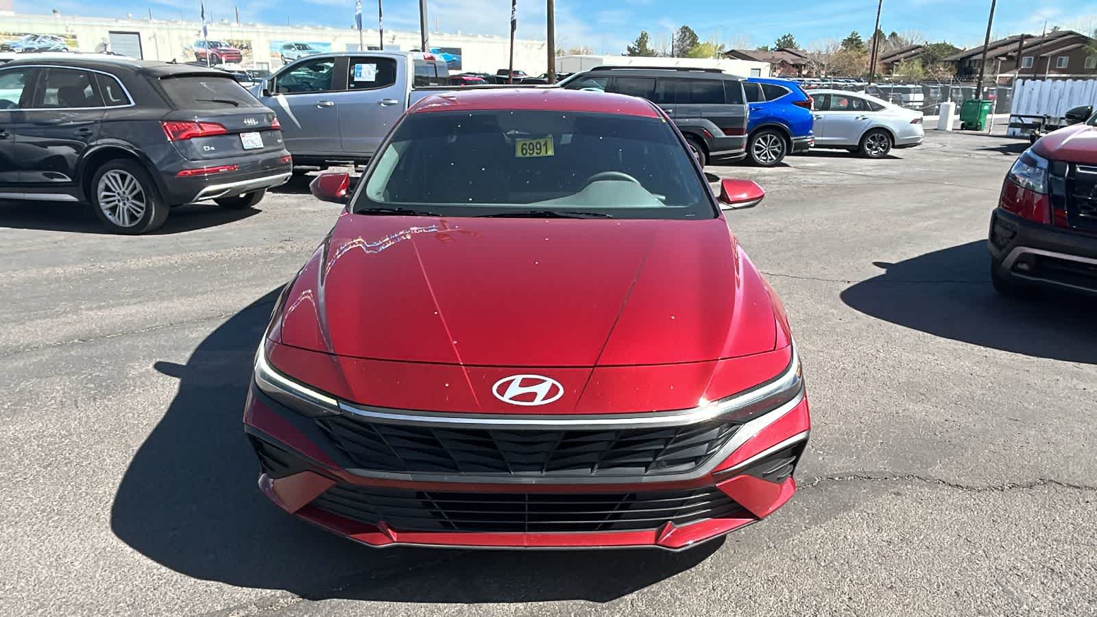 Thumbnail: 2025 Hyundai Elantra - 21