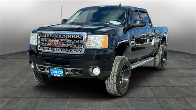 2011 GMC Sierra 2500 Denali Hero Image