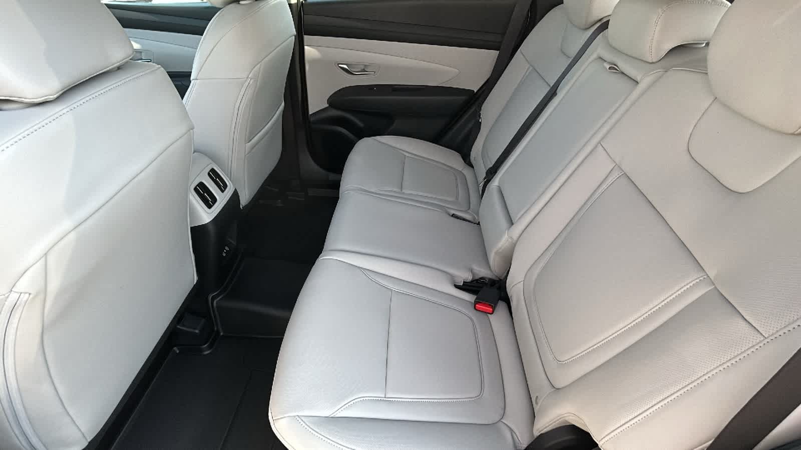 Thumbnail: 2025 Hyundai Tucson - 24