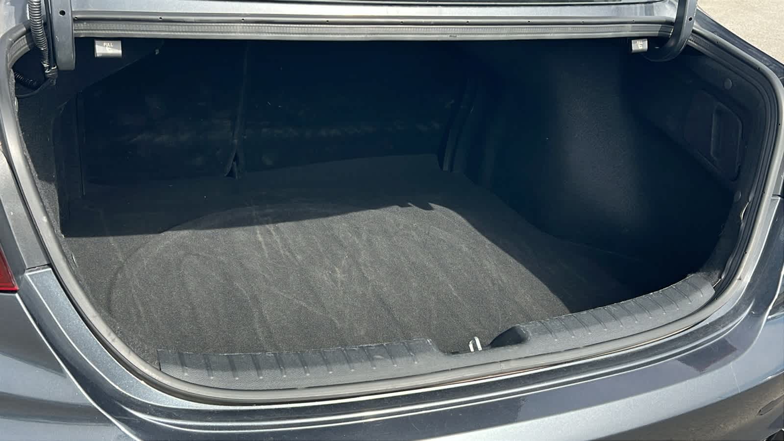 Thumbnail: 2024 Kia Forte - 27