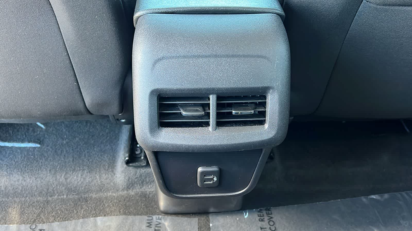 Thumbnail: 2024 Chevrolet Equinox - 25