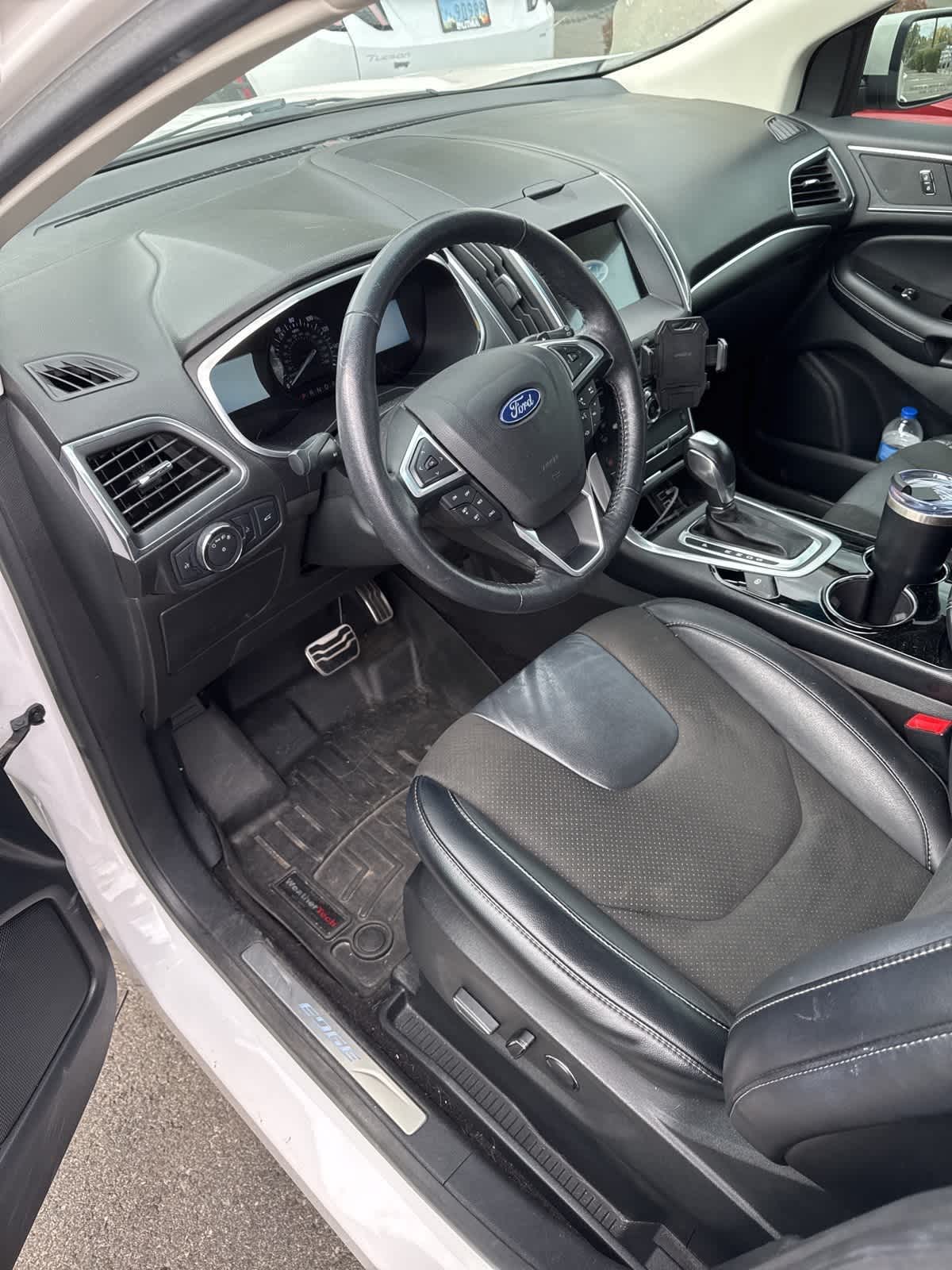 Thumbnail: 2018 Ford Edge - 5