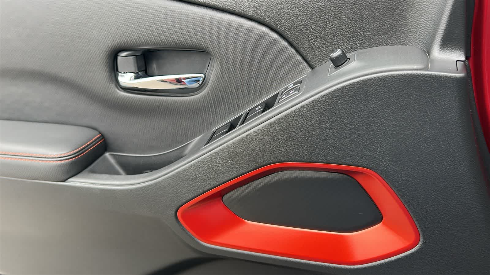 Thumbnail: 2024 Nissan Frontier - 22