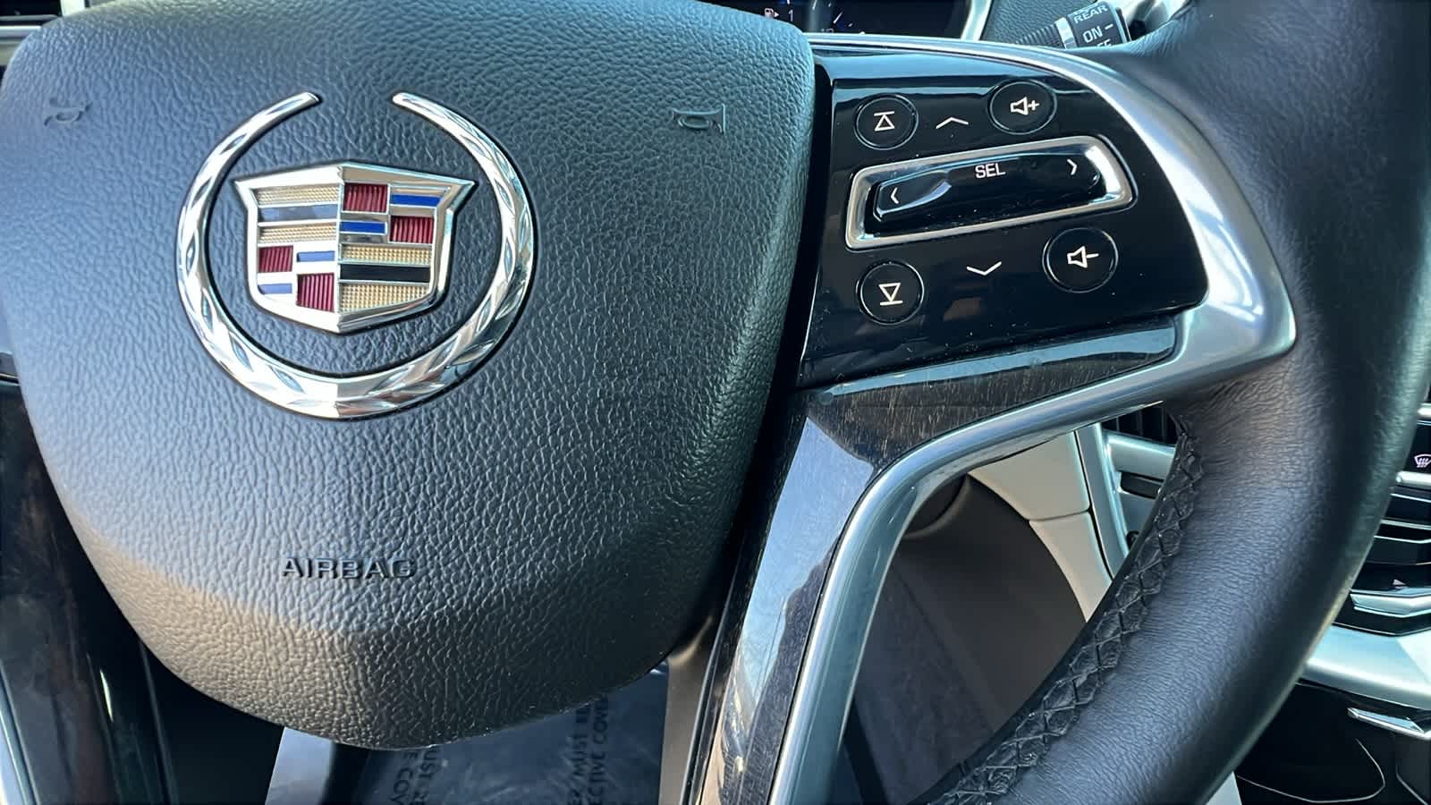 Thumbnail: 2015 Cadillac SRX - 20