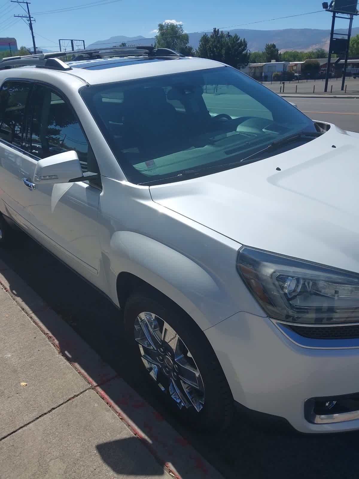 Thumbnail: 2017 GMC Acadia - 20