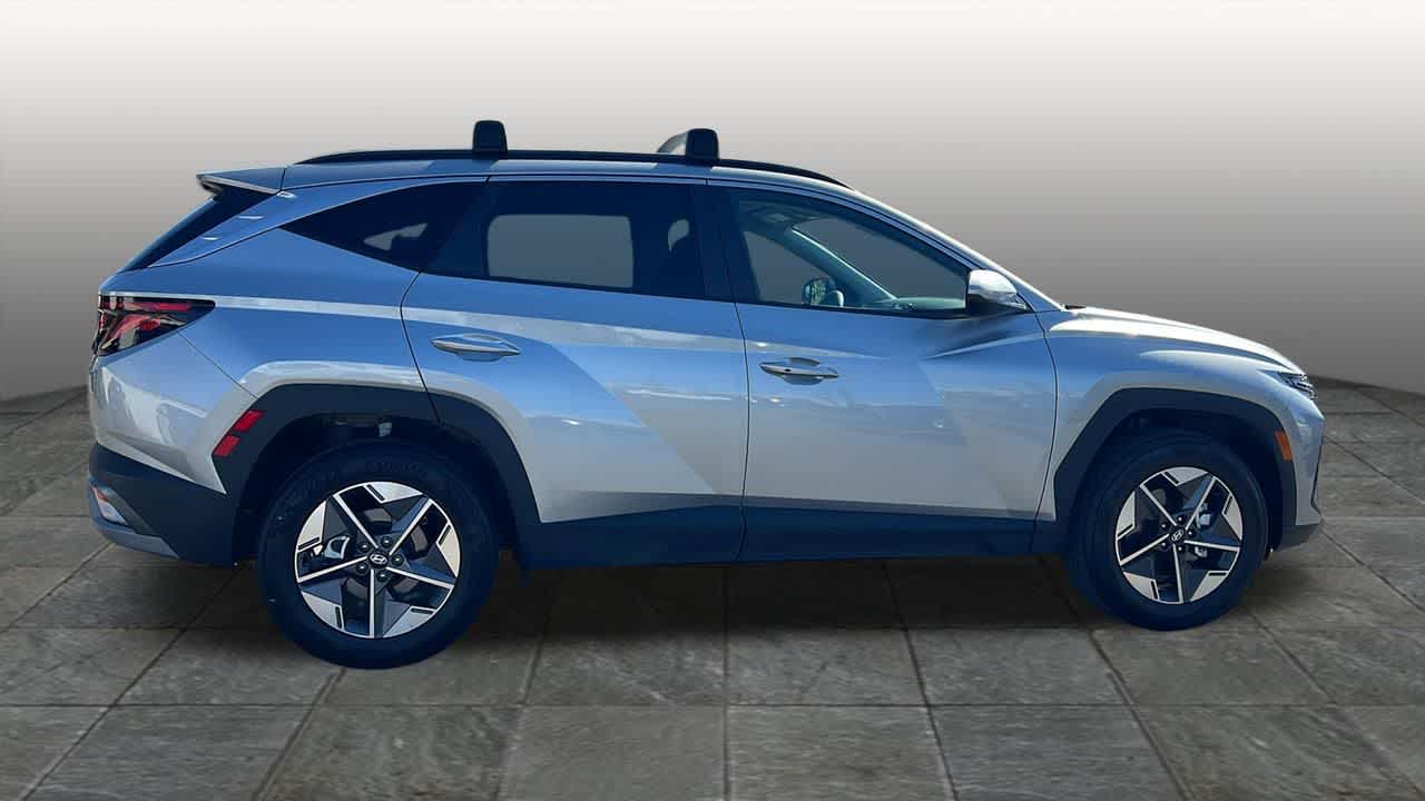 Thumbnail: 2026 Hyundai Tucson - 4