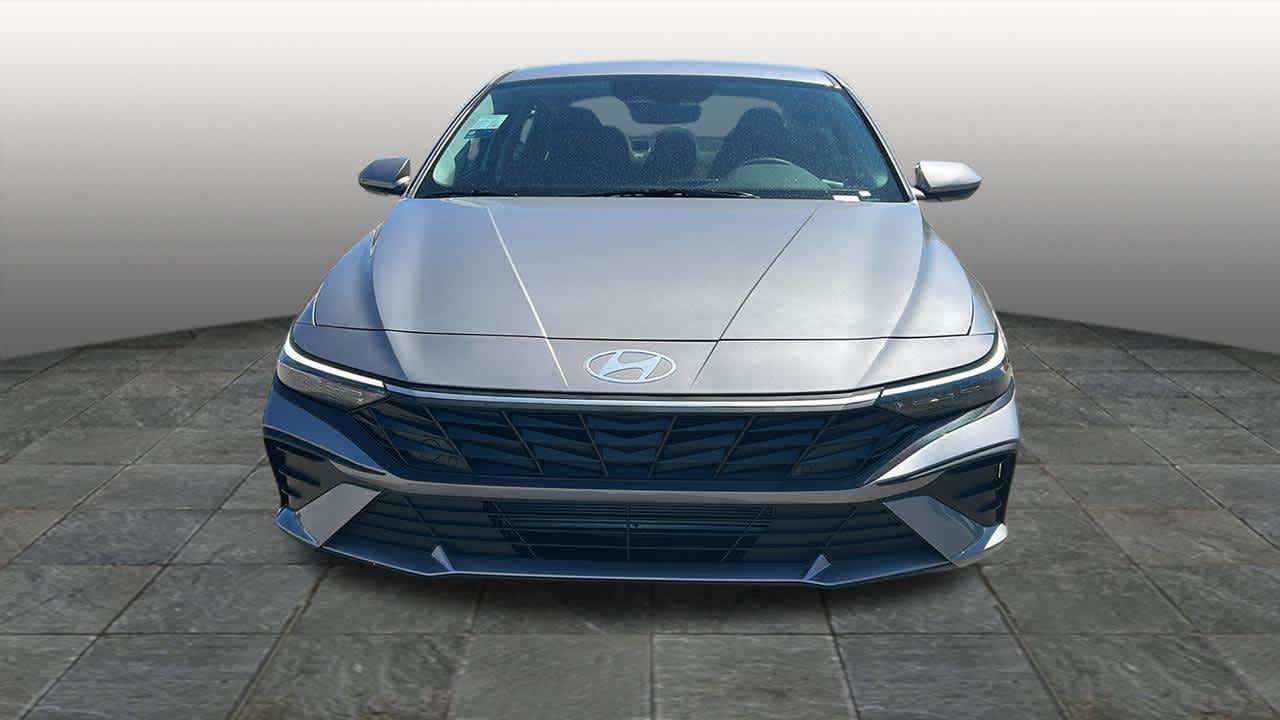 Thumbnail: 2025 Hyundai Elantra - 2