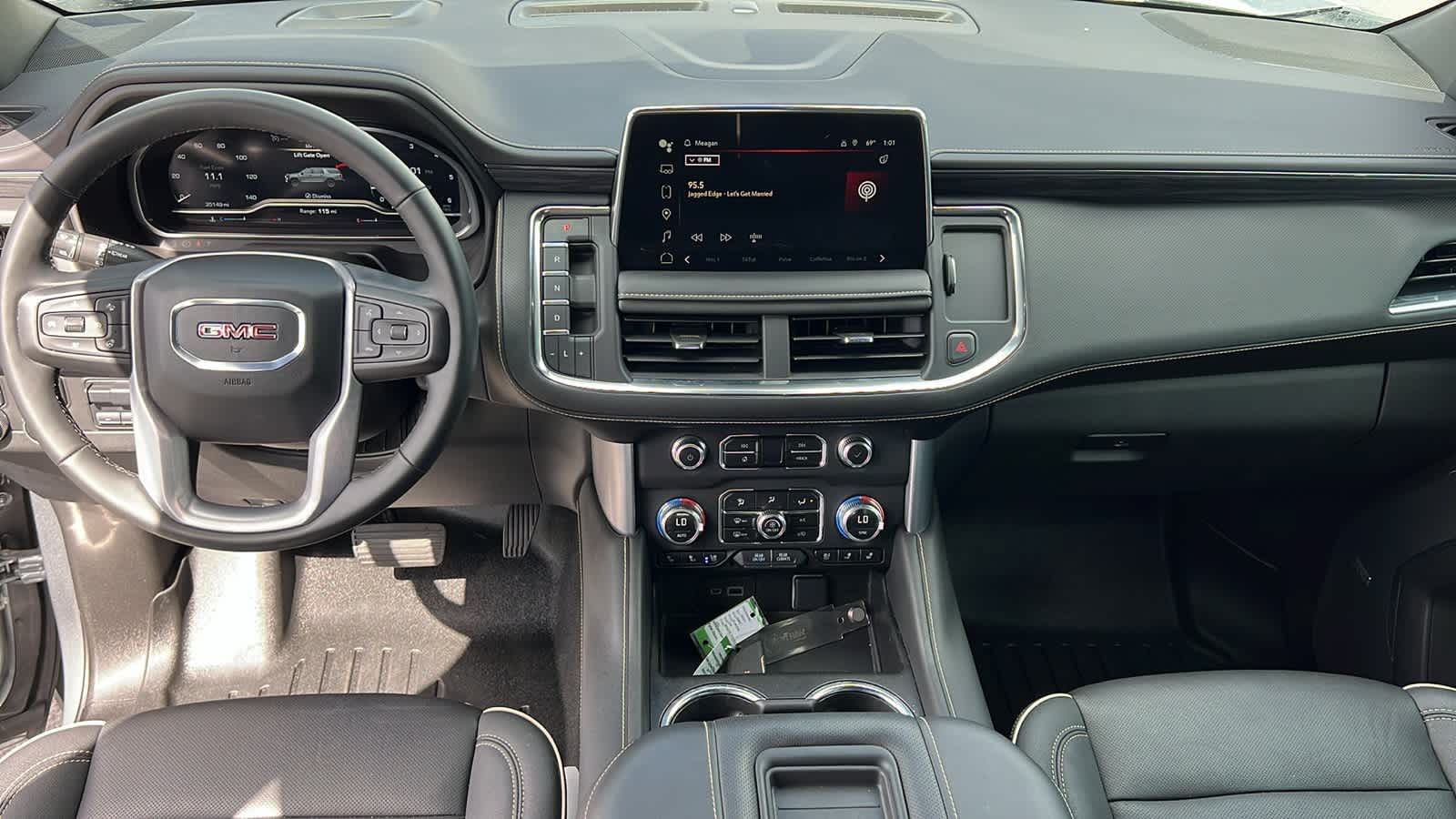 Thumbnail: 2023 GMC Yukon - 26