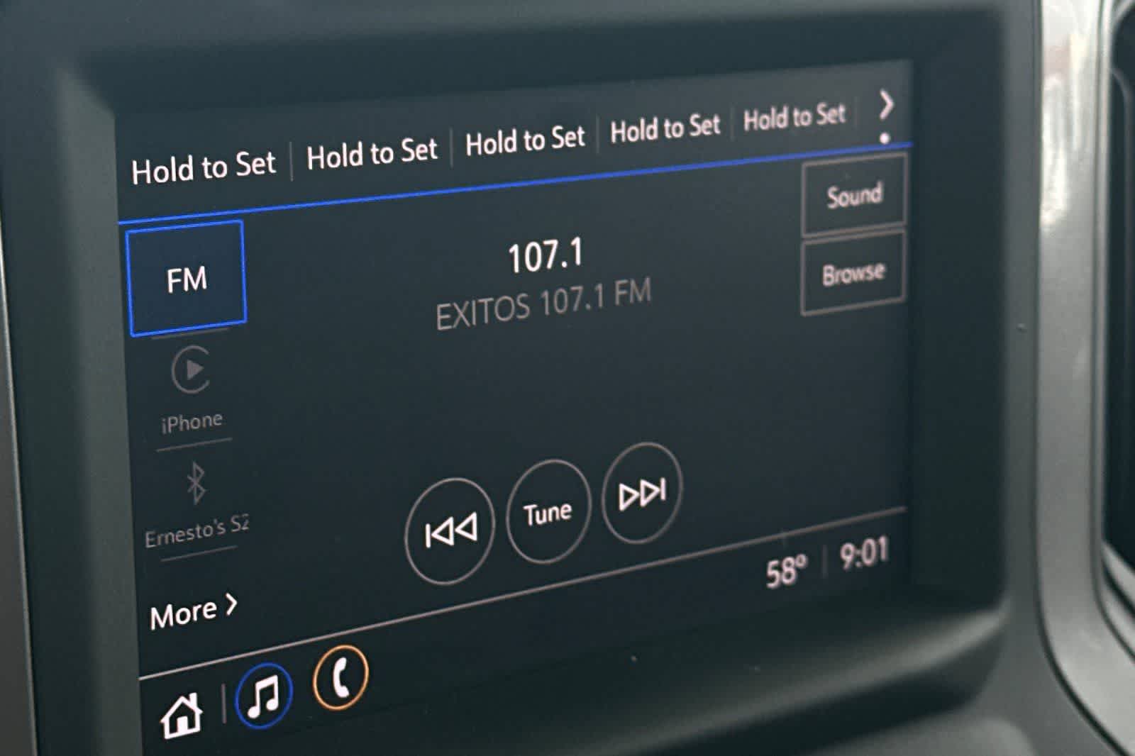 Thumbnail: 2022 Chevrolet Silverado 1500 - 21