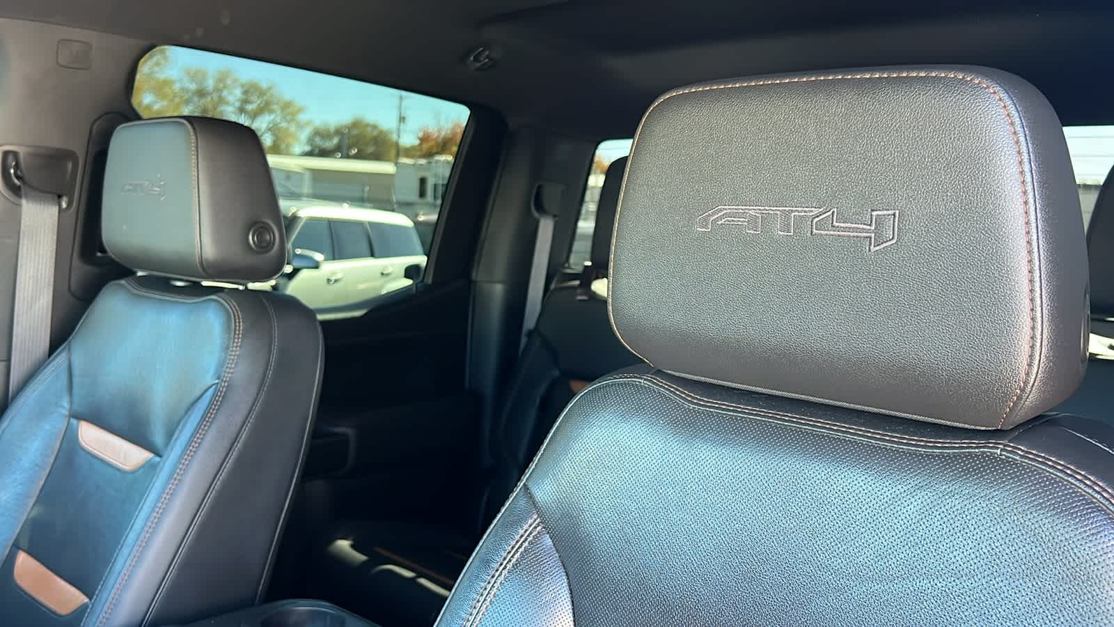 Thumbnail: 2020 GMC Sierra 1500 - 11