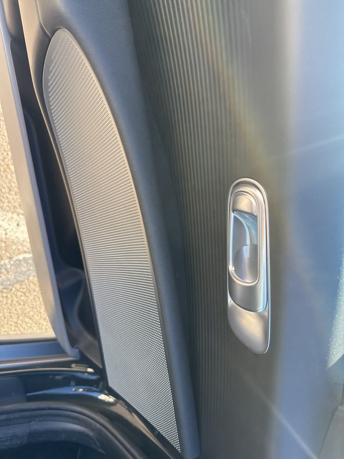 Thumbnail: 2023 Hyundai Ioniq 6 - 13