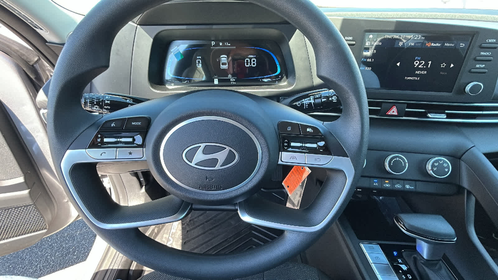 Thumbnail: 2025 Hyundai Elantra - 18