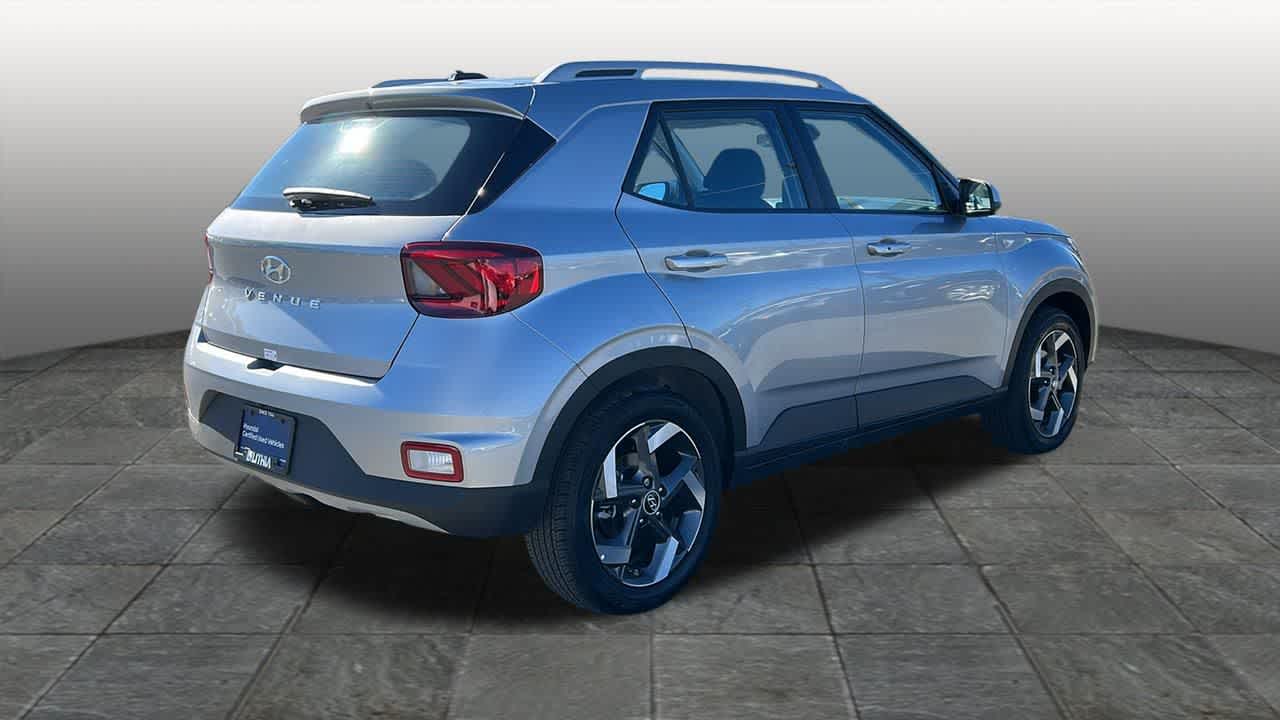 Thumbnail: 2025 Hyundai Venue - 5