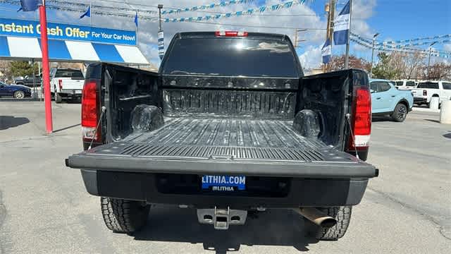 2011 GMC Sierra 2500 Denali 19