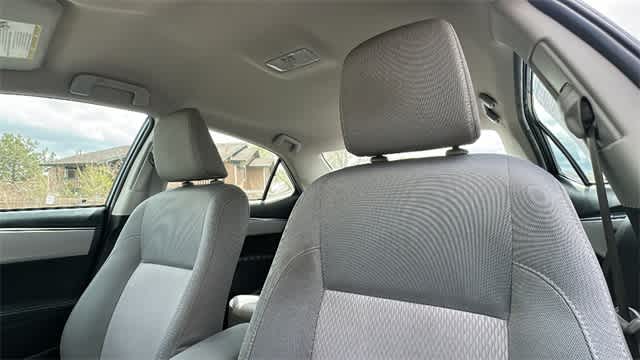 Thumbnail: 2015 Toyota Corolla - 11