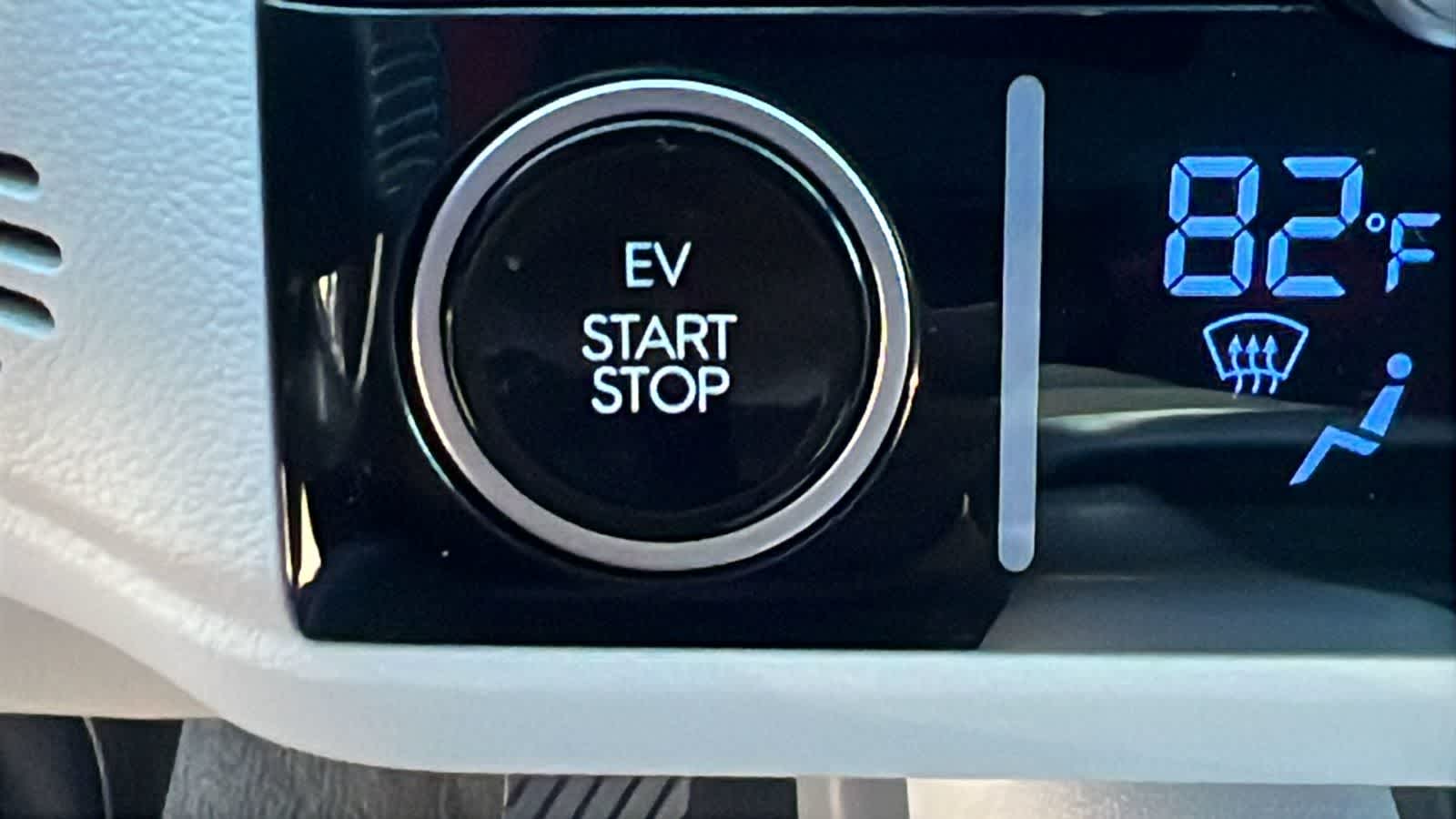 Thumbnail: 2025 Hyundai Ioniq 6 - 17