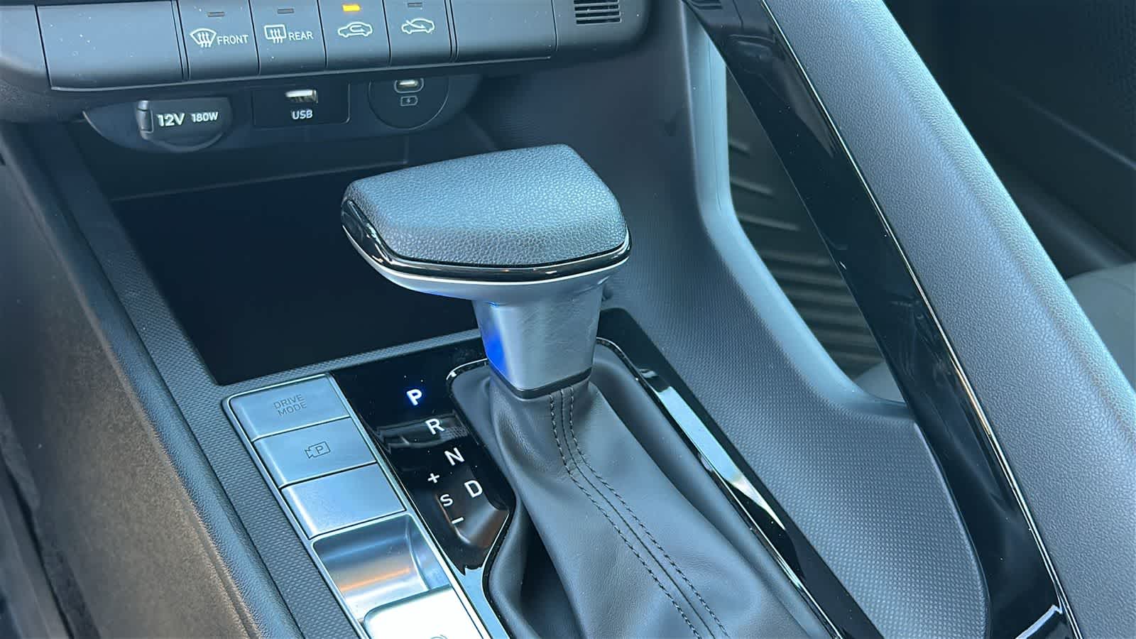 Thumbnail: 2026 Hyundai Elantra - 13