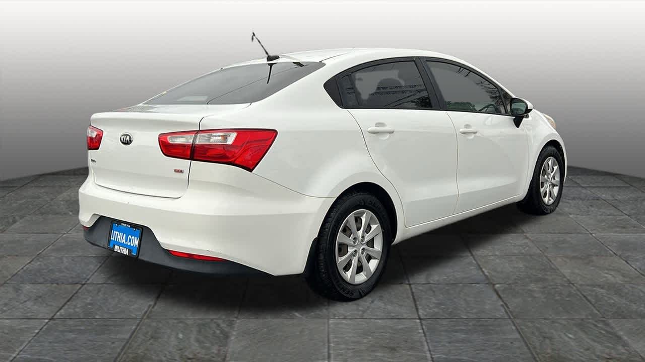 Thumbnail: 2016 Kia Rio - 5