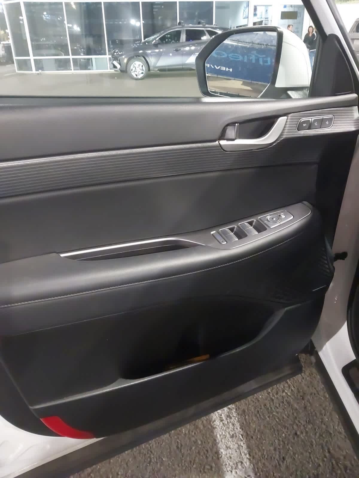 Thumbnail: 2023 Hyundai Palisade - 4