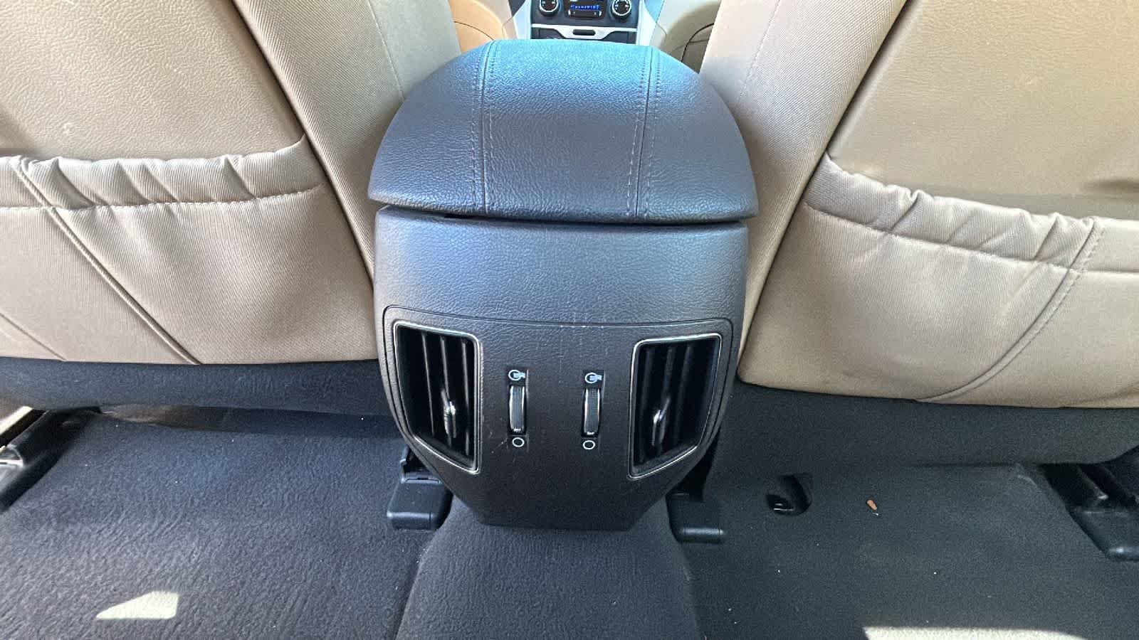Thumbnail: 2012 Hyundai Sonata - 23