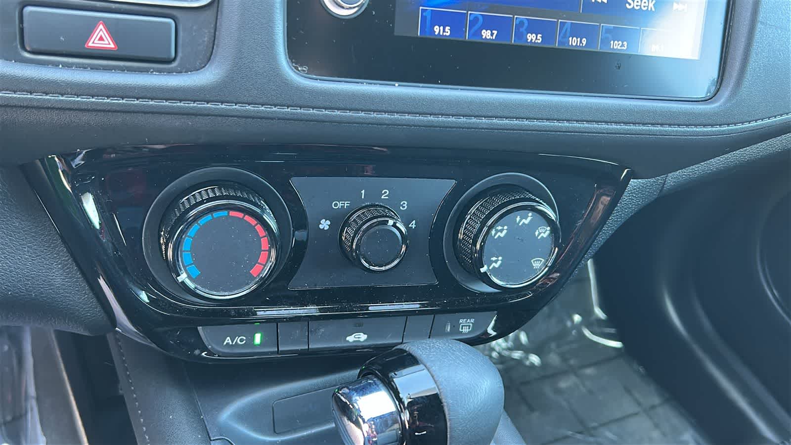 Thumbnail: 2022 Honda HR-V - 14