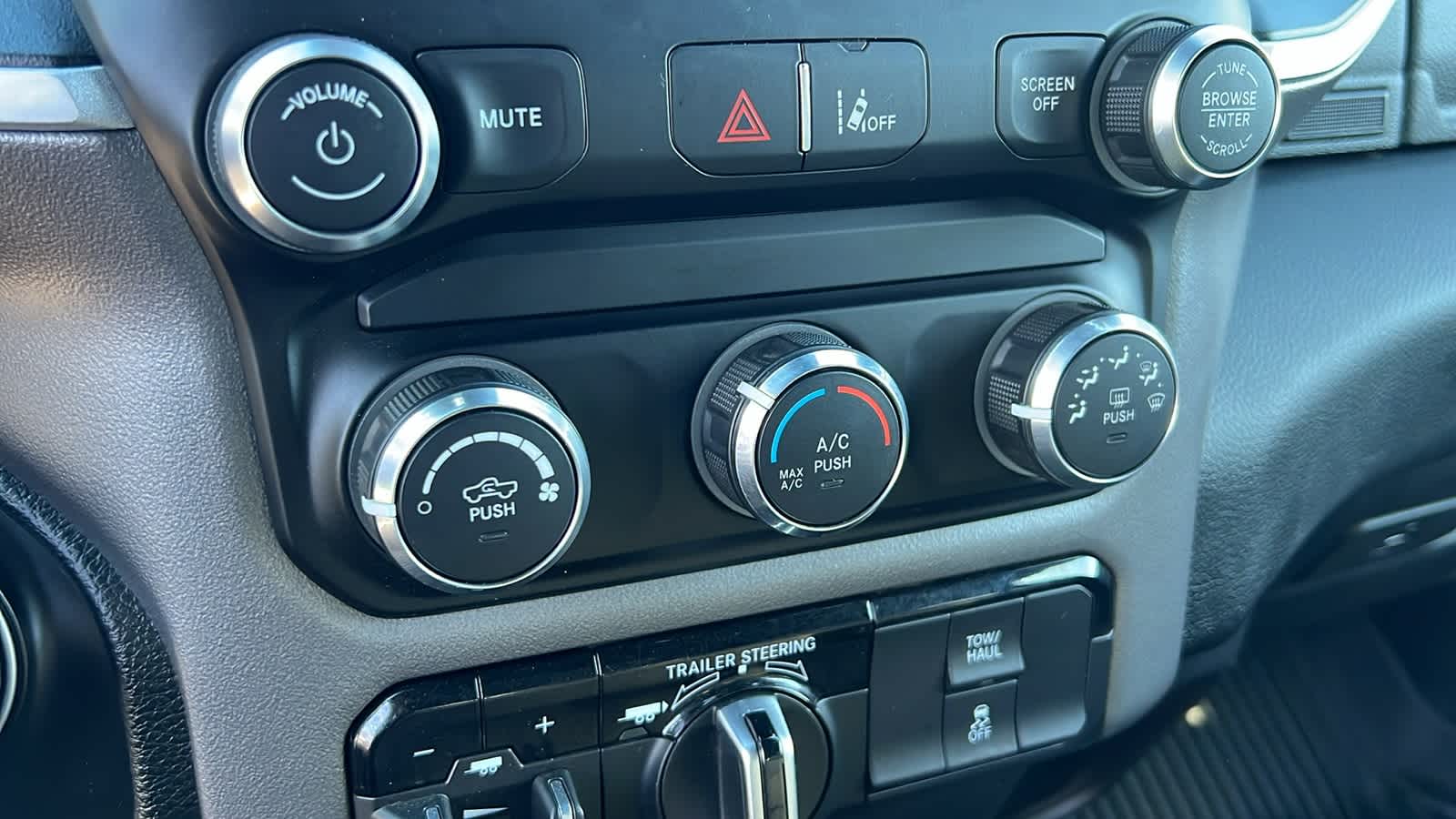 Thumbnail: 2022 RAM 1500 - 14