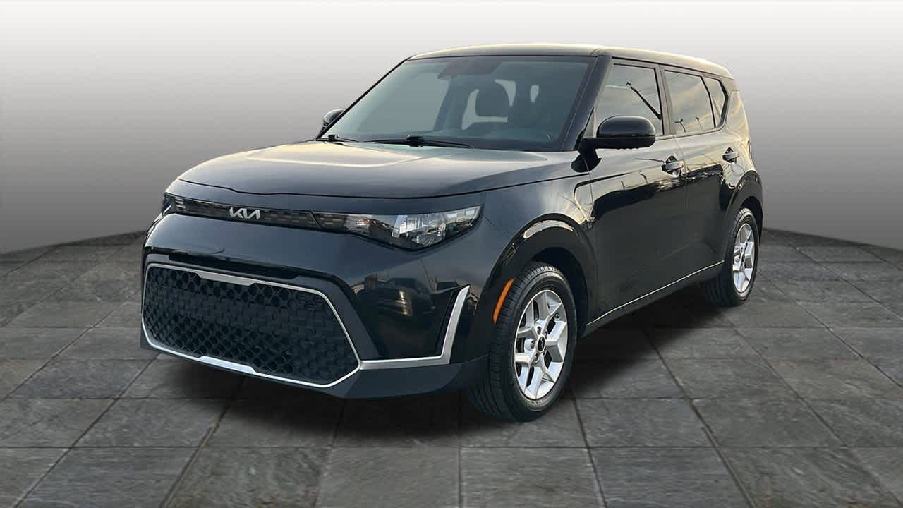 Thumbnail: 2023 Kia Soul - 1