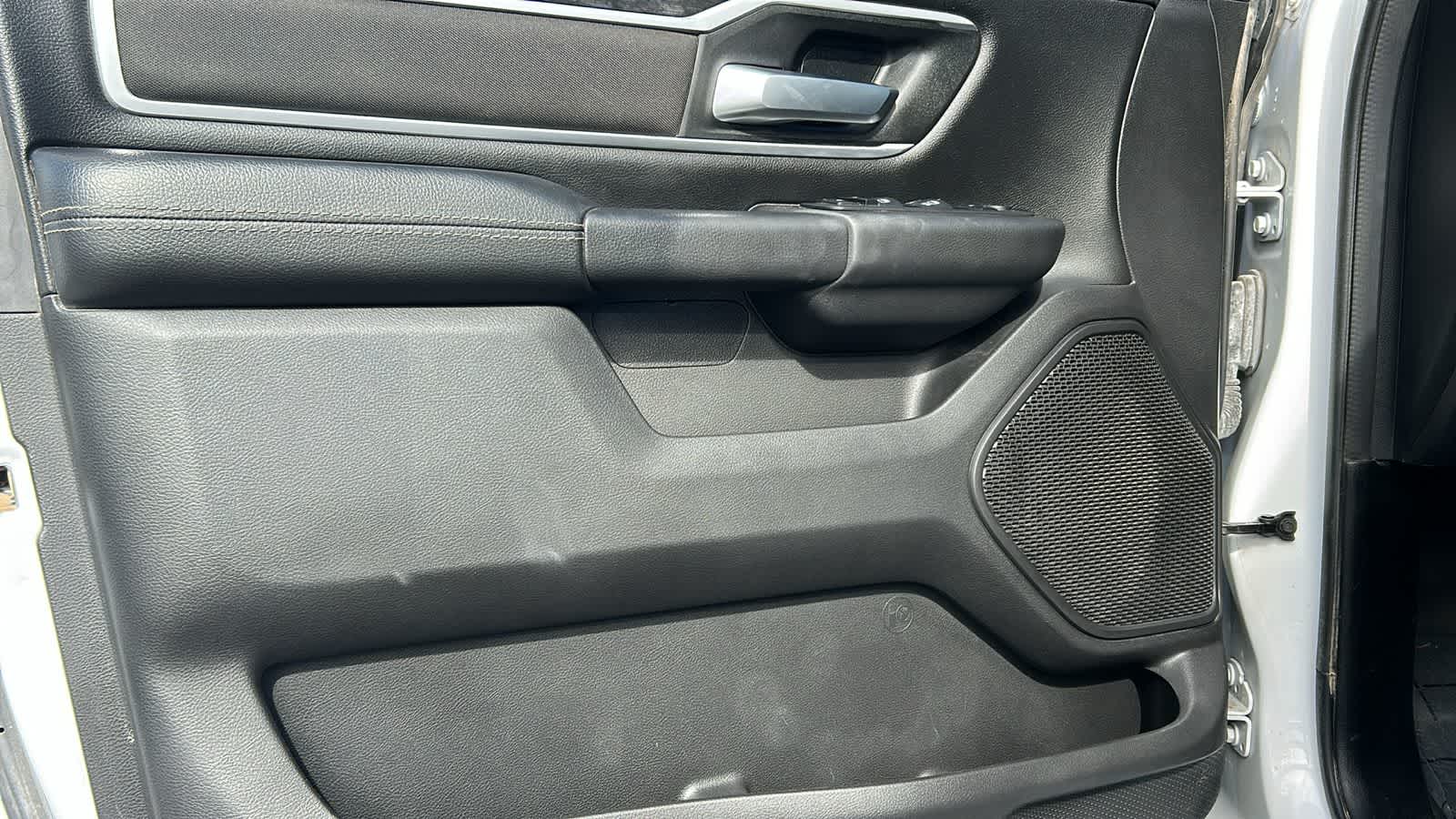 Thumbnail: 2023 RAM 1500 - 23