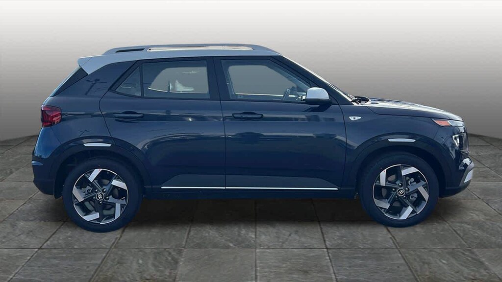New 2026 Hyundai Venue SEL w/Two-Tone Roof SUV