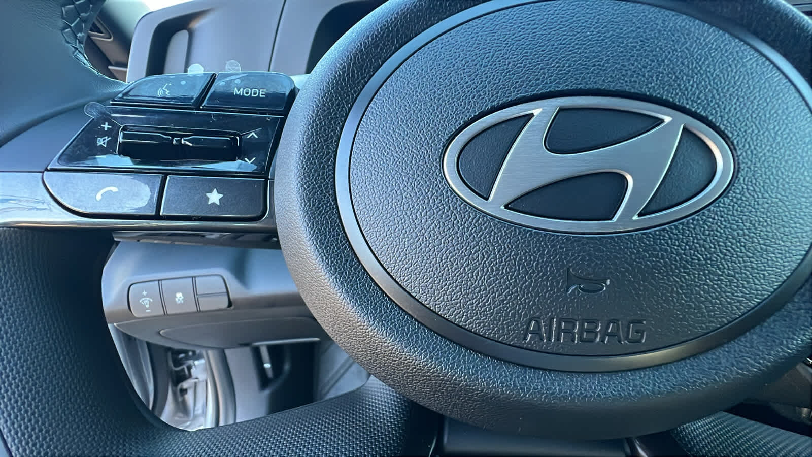 Thumbnail: 2026 Hyundai Elantra - 19