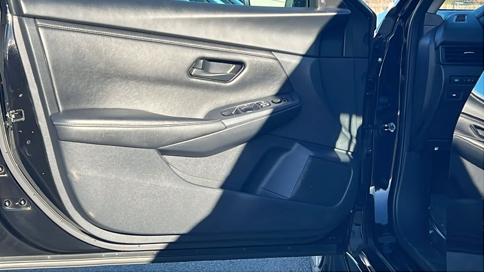 Thumbnail: 2024 Nissan Sentra - 23