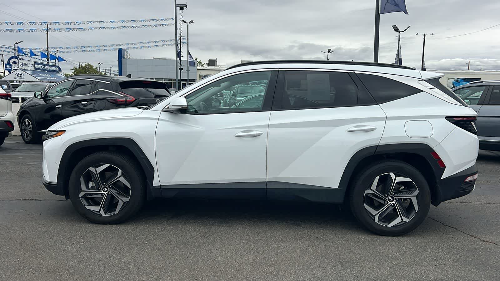 Thumbnail: 2022 Hyundai Tucson - 8