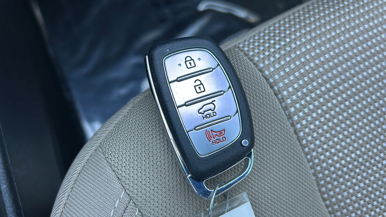 Thumbnail: 2016 Hyundai Elantra - 29