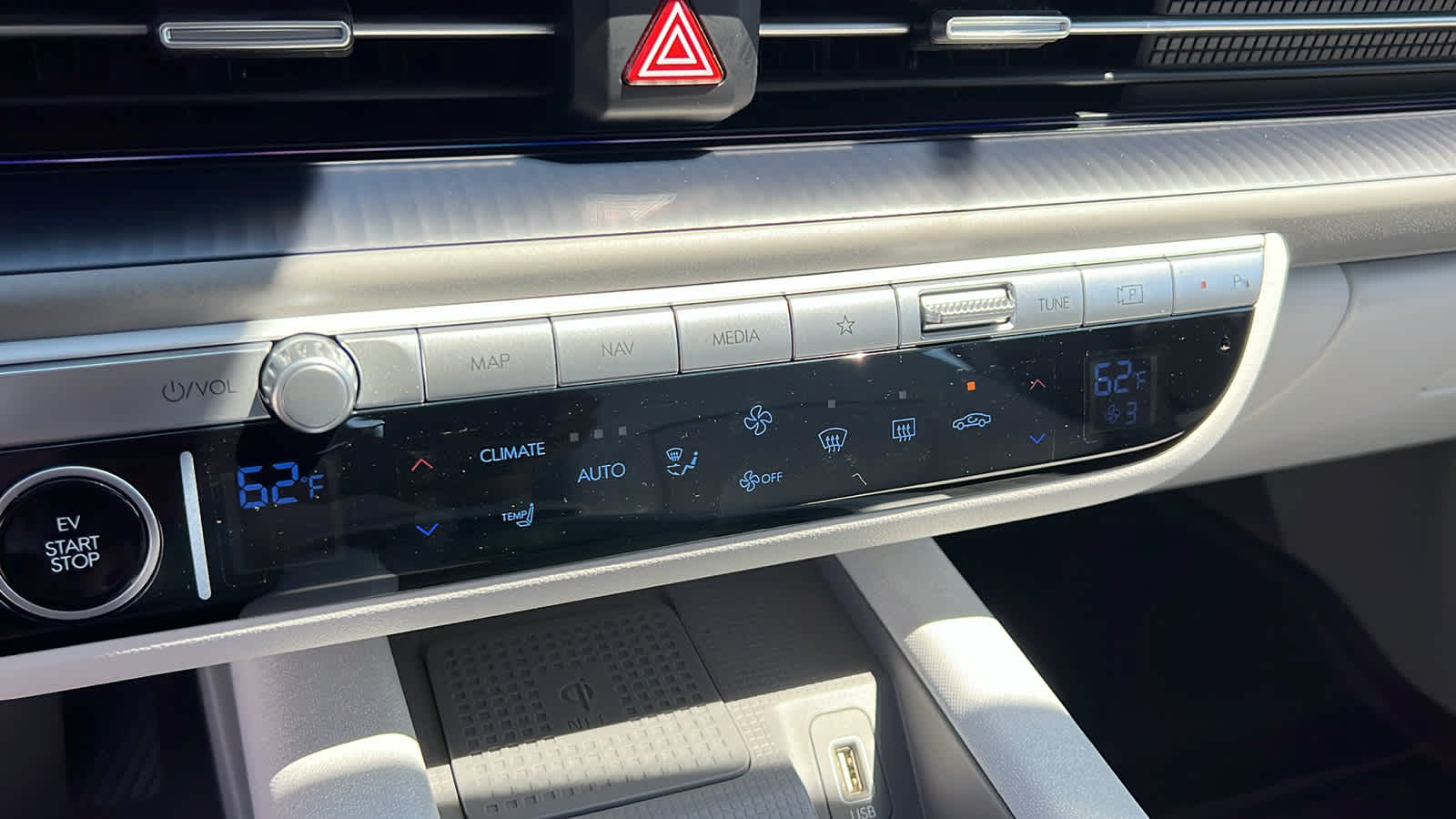 Thumbnail: 2025 Hyundai Ioniq 6 - 14