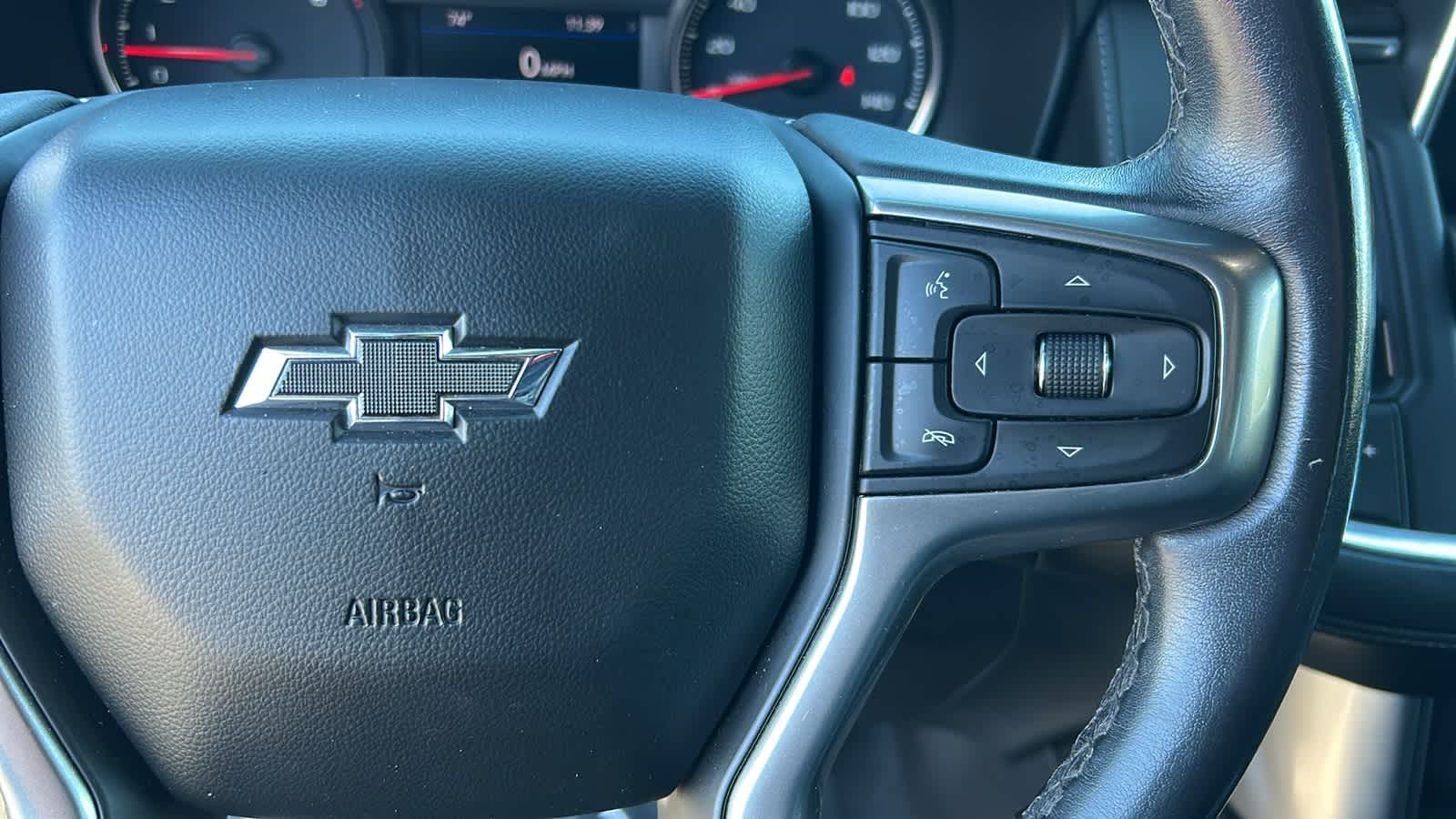 Thumbnail: 2021 Chevrolet Tahoe - 20