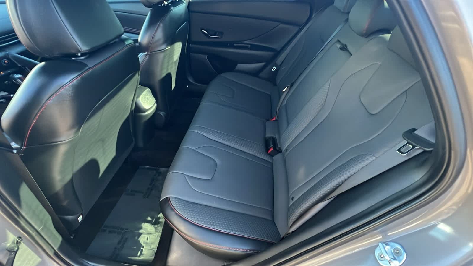 Thumbnail: 2023 Hyundai Elantra - 24