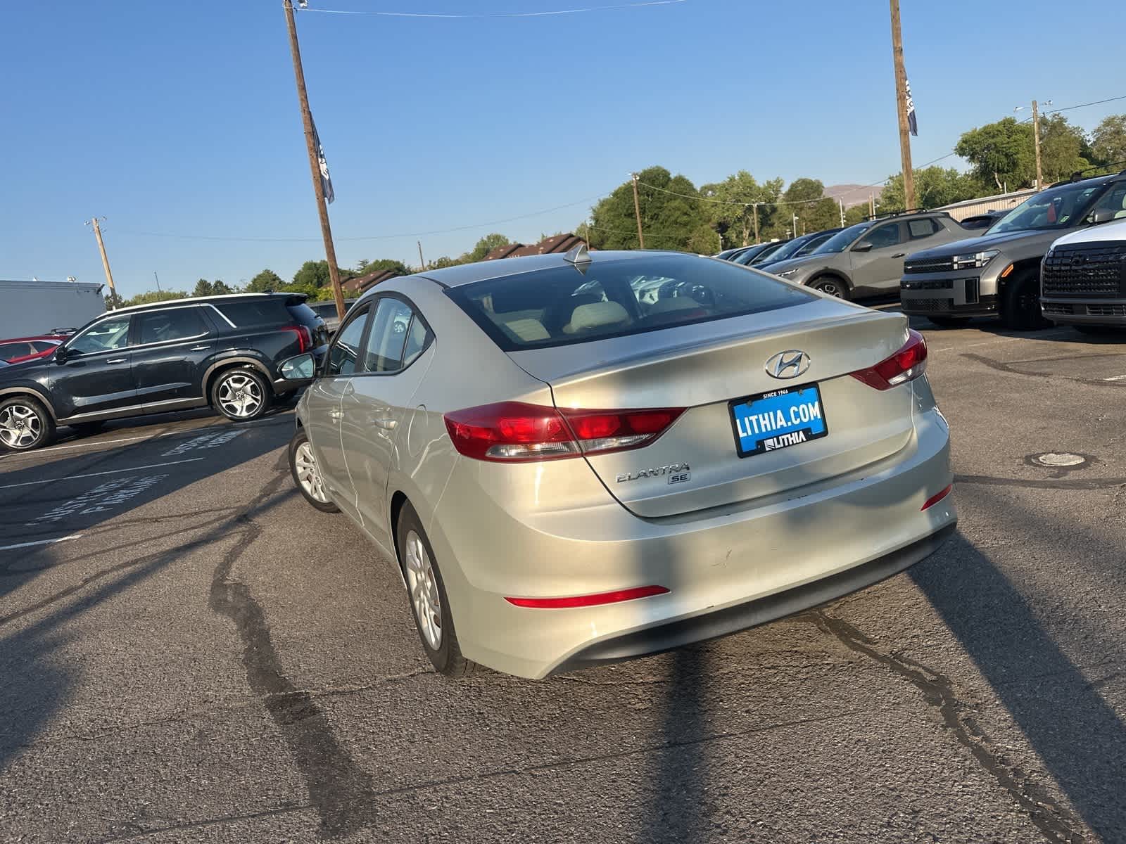 Thumbnail: 2017 Hyundai Elantra - 4