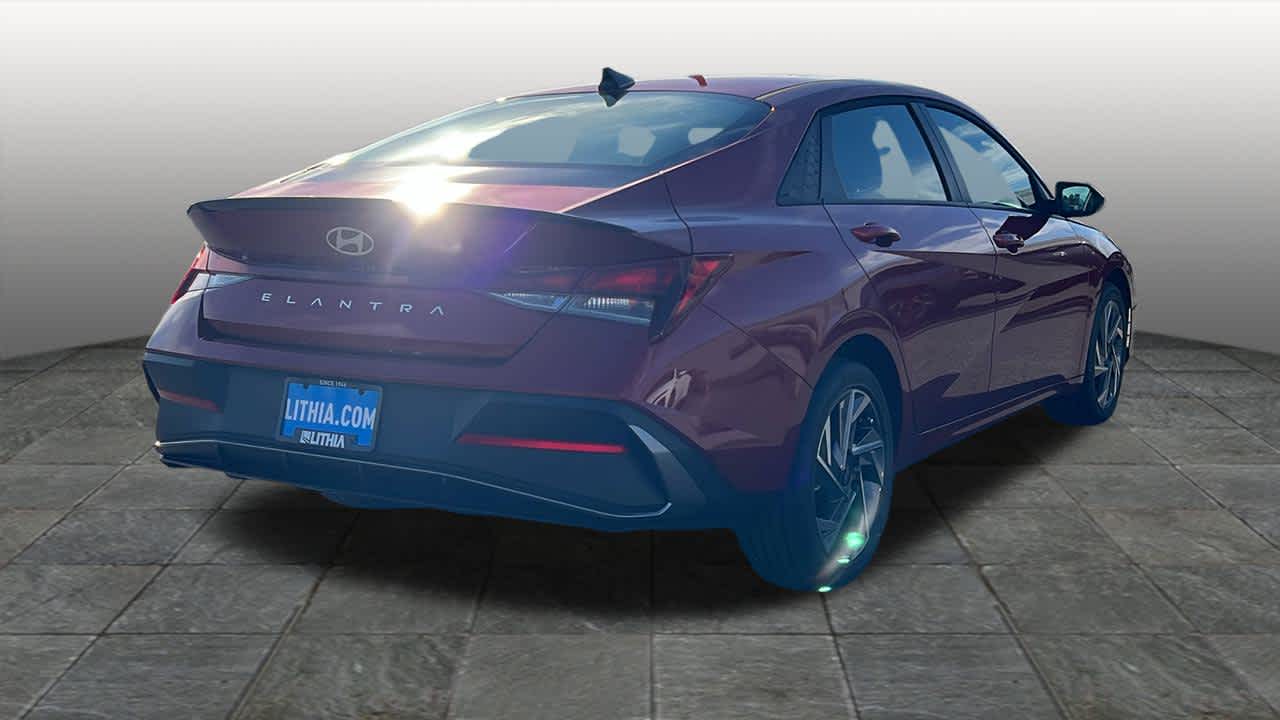 Thumbnail: 2025 Hyundai Elantra - 5