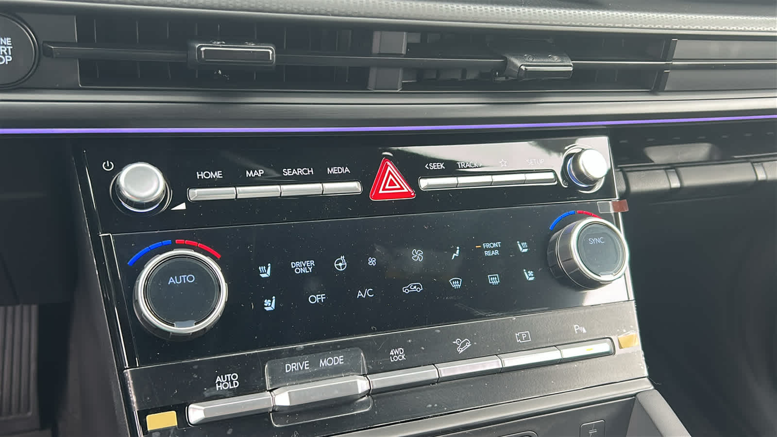 Thumbnail: 2026 Hyundai Santa Fe - 14