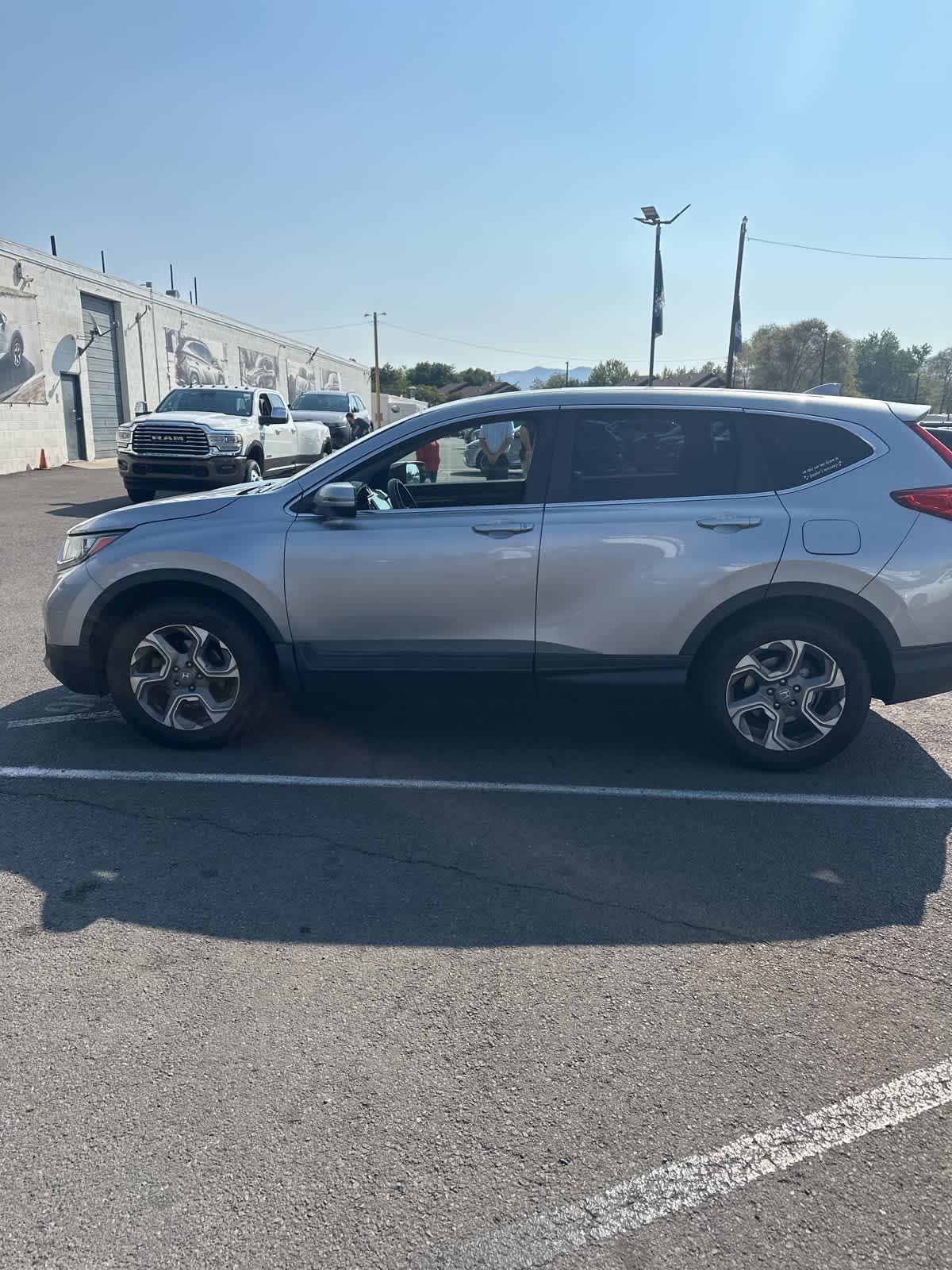 Thumbnail: 2017 Honda CR-V - 3