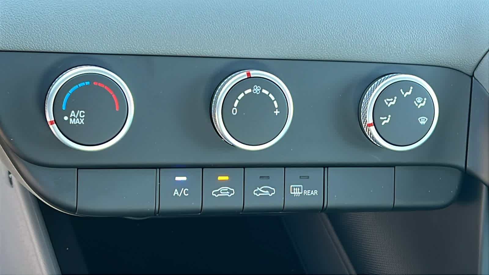 Thumbnail: 2026 Hyundai Elantra - 14