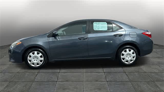 Thumbnail: 2015 Toyota Corolla - 8