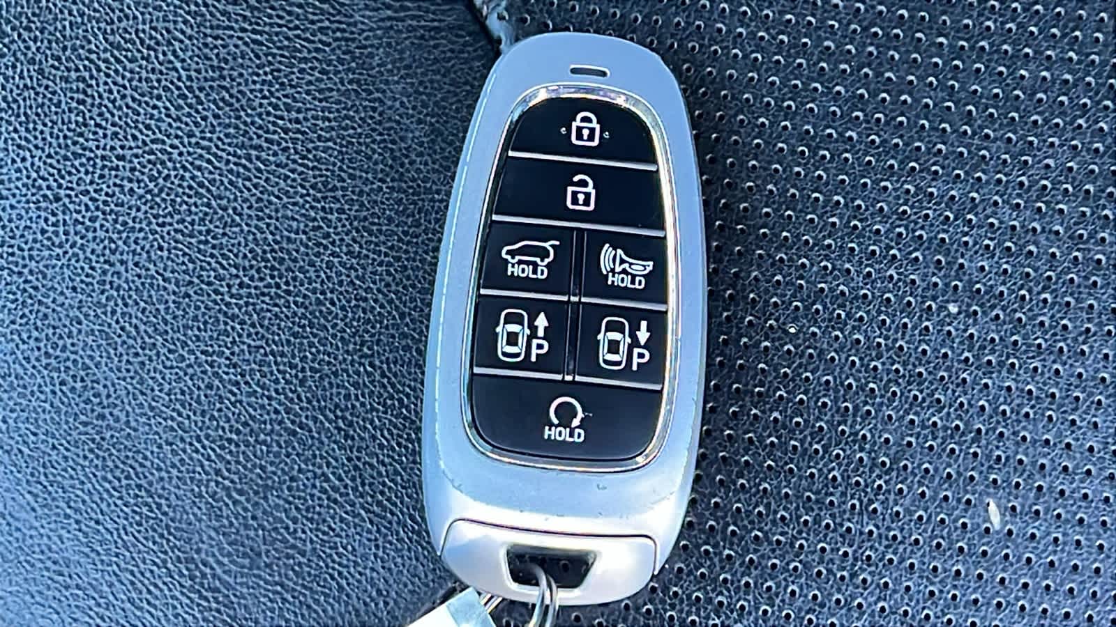 Thumbnail: 2021 Hyundai Santa Fe - 29