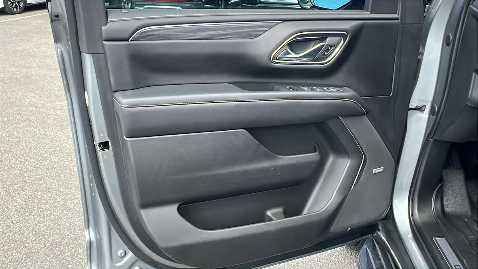 Thumbnail: 2023 GMC Yukon - 23