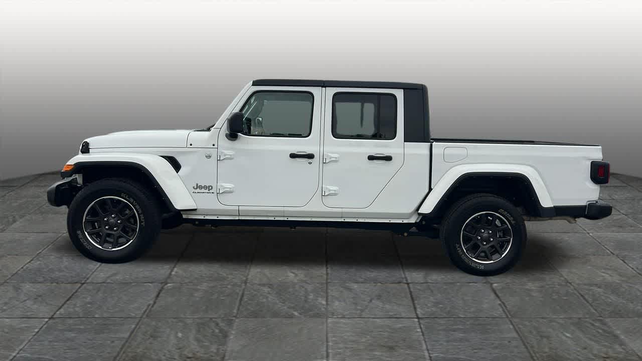 Thumbnail: 2023 Jeep Gladiator - 8