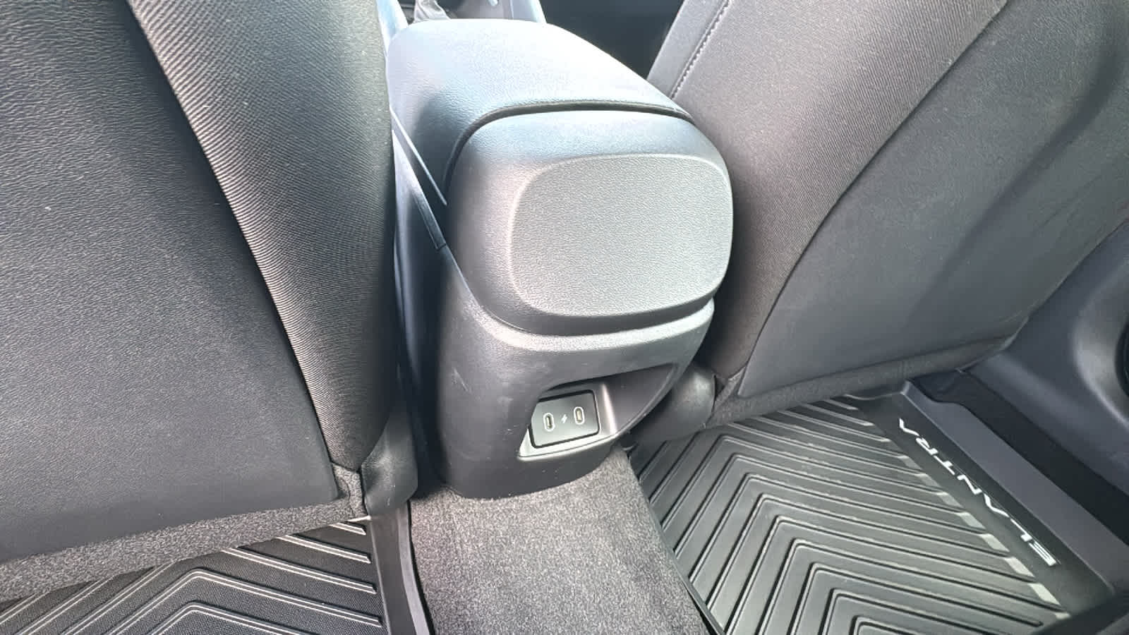 Thumbnail: 2026 Hyundai Elantra - 25