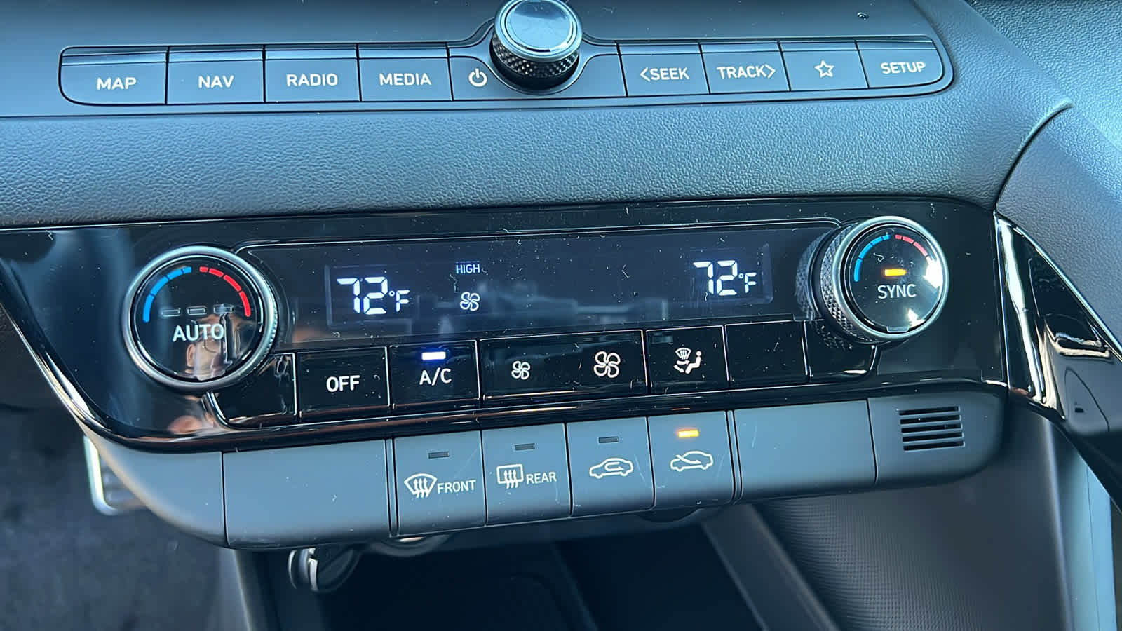 Thumbnail: 2026 Hyundai Elantra - 14