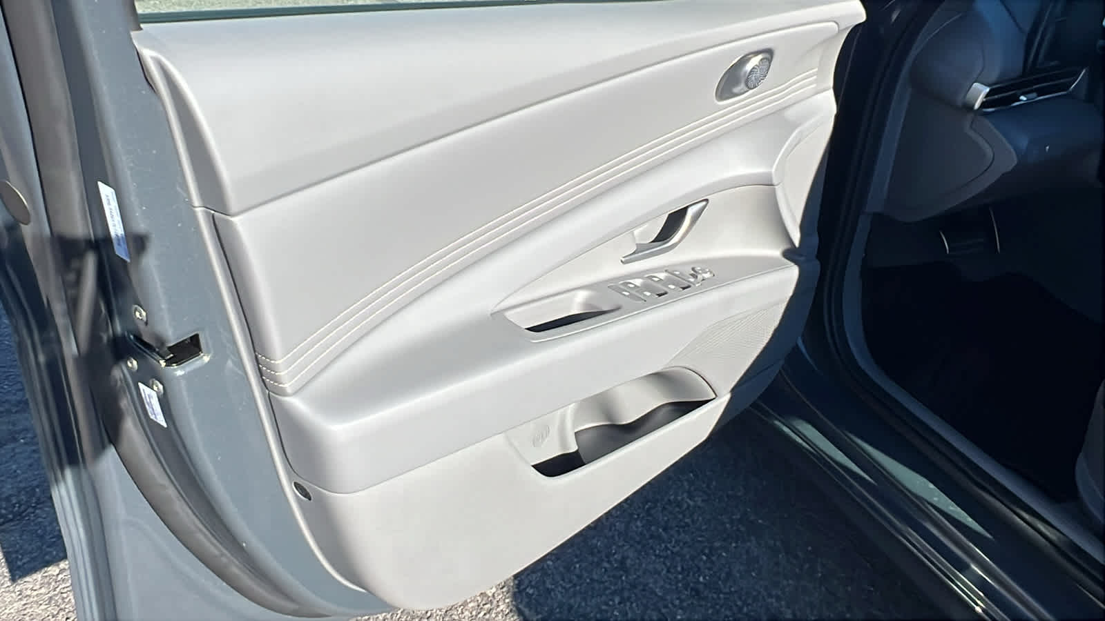 Thumbnail: 2026 Hyundai Elantra - 23