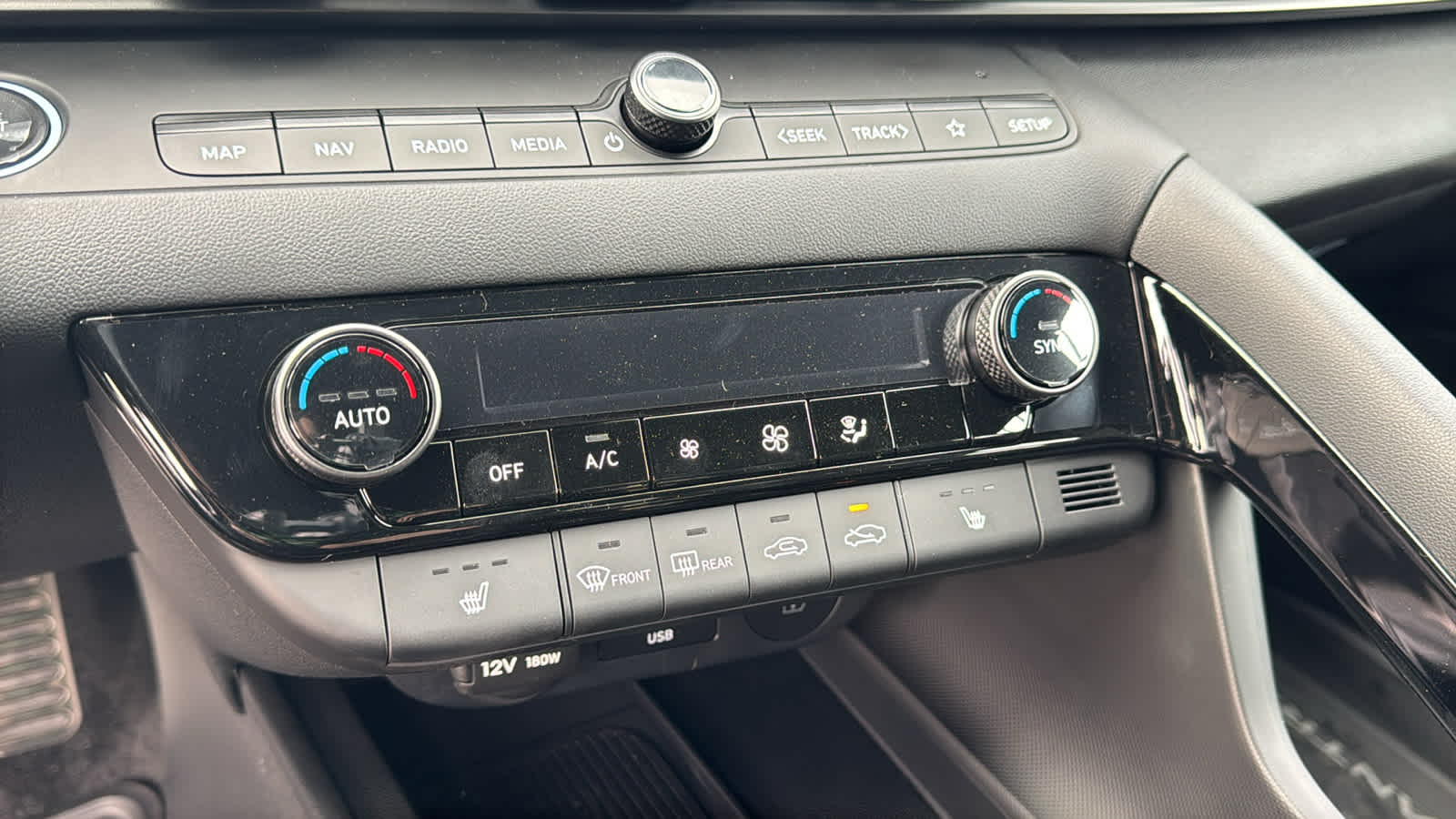 Thumbnail: 2026 Hyundai Elantra - 14